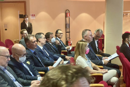 „Bilo uspješno i korisno“ Delegacija IRB RS učestvovala u radu skupštine Evropskog udruženja javnih banaka