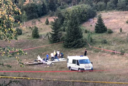 Snimak sa mjesta nesreće: U padu letjelice na Nišićima stradalo dvoje Austrijanaca (VIDEO)