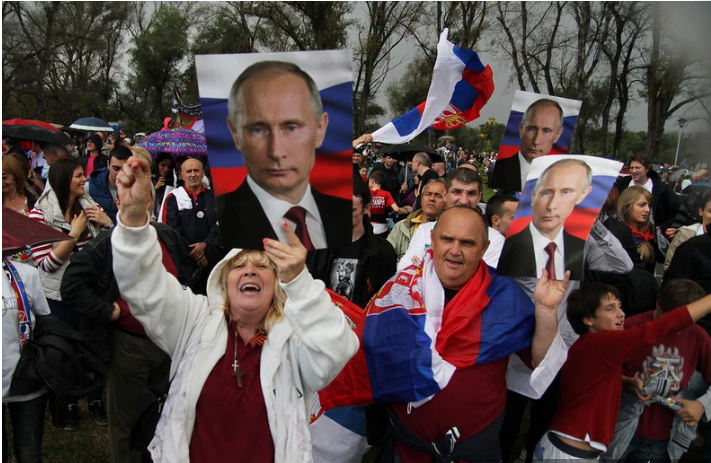 Smanjuju donacije za NVO: Zapad razočaran, Putin i dalje ima veliki uticaj u Srbiji