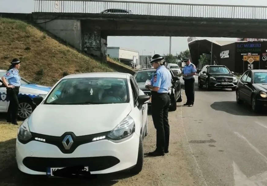 Policija kaznila 36 vozača: Ne koriste pojas i sjedište za djecu