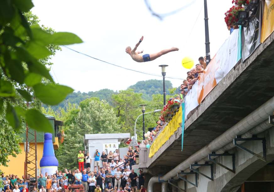 Tradicija u Banjaluci duga 71 godinu: Najhrabrije "laste" na jednom mjestu, počinje "Ljeto na Vrbasu"