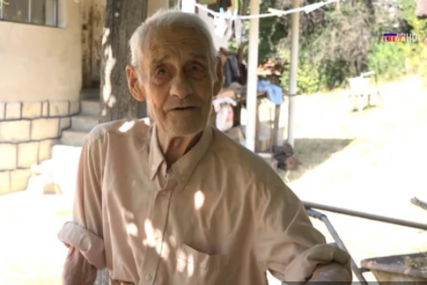"Dugovječnost donose ljubav i vjera" Djed Živan (105) je najstariji čovjek u Srbiji (VIDEO, FOTO)