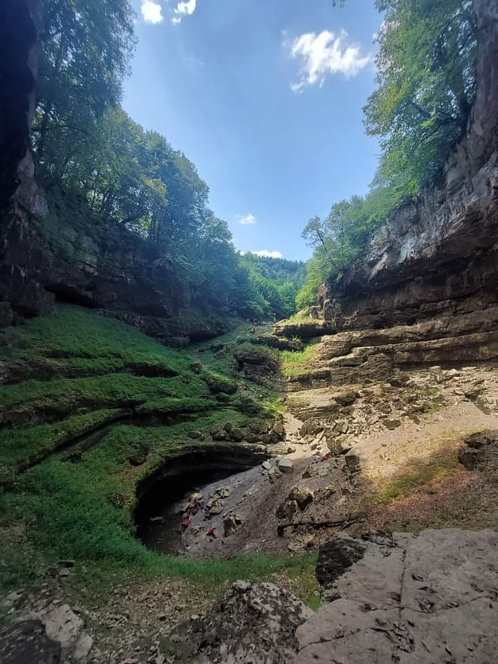 FOTO: USTUPLJENA FOTOGRAFIJA