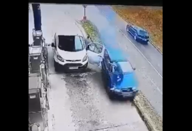 NESREĆA U CAZINU Automobilom udario radnika na benzinskoj pumpi (UZNEMIRUJUĆI VIDEO)