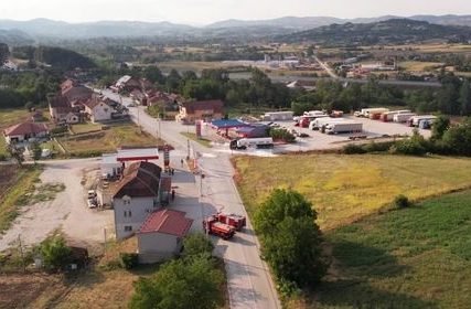 SPRIJEČENA KATASTROFA Zaustavljeno curenje gasa na benzinskoj pumpi kod Čačka