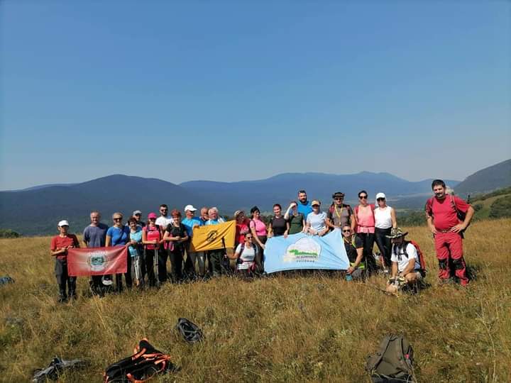 Ljetnji Grmečki marš: Više desetina planinara iz različitih gradova gazilo stazu dugu 30 kilometara (FOTO)