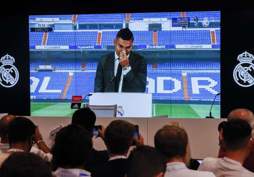 SUZE NA RASTANKU Kazemiro zaplakao na oproštaju od Reala: Uživao sam u fudbalu (VIDEO)