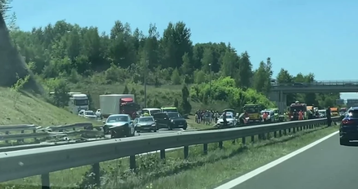 Poznat uzrok teške nesreće na auto-putu u Hrvatskoj:  Naložena saobraćajna vještačenja i obdukcija tijela nastradalog Slovaka (VIDEO)