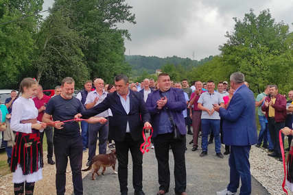 Višković na otvaranju nove dionice puta Luke - Klještani "Vlada vodi računa o ravnomjernom razvoju Srpske" (FOTO)
