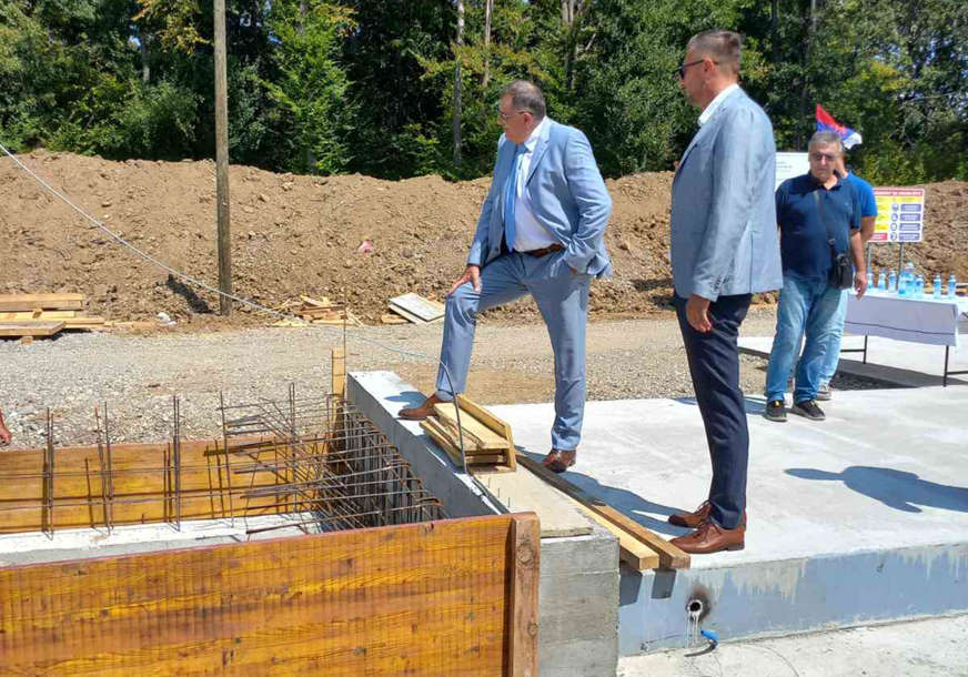 Dionica auto-puta Bijeljina- Rača spremna za tri godine, Dodik najavio: Doći ću sa Vučićem da zvanično otvorimo radove