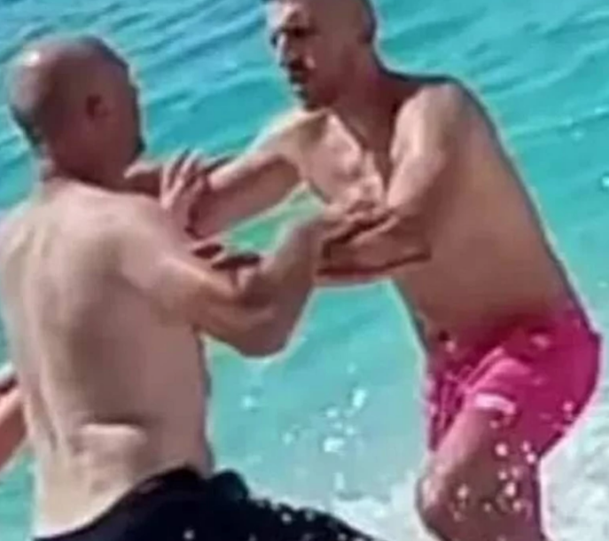 STRAŠNA TRAGEDIJA U ALBANIJI Muškarac čamcem ubio djevojčicu (7) ispred oca (VIDEO,FOTO)