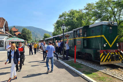 Svečana vožnja: Voz "Nostalgija" krenuo od Mokre Gore prema Višegradu