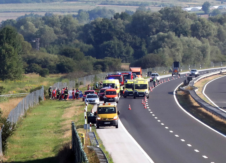 Deset Povrijeđenih Poljaka Iz "autobusa Smrti" Napustilo Hrvatsku ...