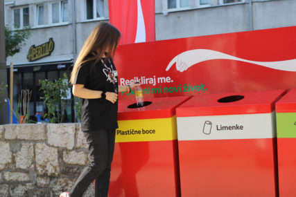 Drugo izdanje inicijative "Recikliraj me. Pokloni mi novi život." nastavljeno saradnjom Coca-Cole u BiH i Sarajevo Film Festivala