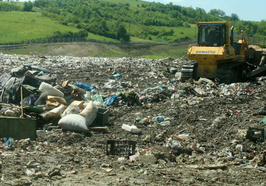 SRPSKAINFO SAZNAJE Regionalna deponija u Ramićima u problemu, odlaganje smeća do ljeta ove godine
