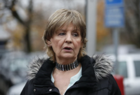 "Majka da meni zalogaj ispod stola" Lepa Lukić KROZ SUZE progovorila o siromaštvu