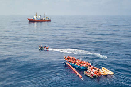 Brod skrenuo sa kursa: Kod Krita spašeno 30 migranata