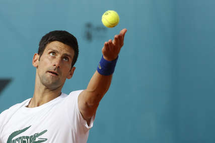 Predsjednik Teniskog saveza Australije tvrdi “Novak igra na Australijan openu”