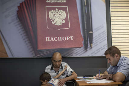 SUSPENDOVANE OLAKŠICE Nema zabrane viza za Ruse, ali je EU našla način da kazni Moskvu