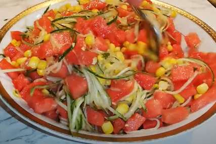 Osvježite se salatom od lubenice