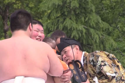 Rječnik bizarne geografije (42): Konaki sumo festival u Tokiju (VIDEO)