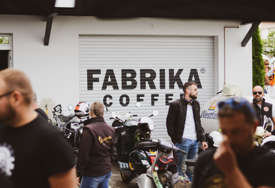 10. Vespa susreti u Banjaluci: Posjeta pržionici kafe Fabrika coffee i mnoge druge aktivnosti (FOTO)