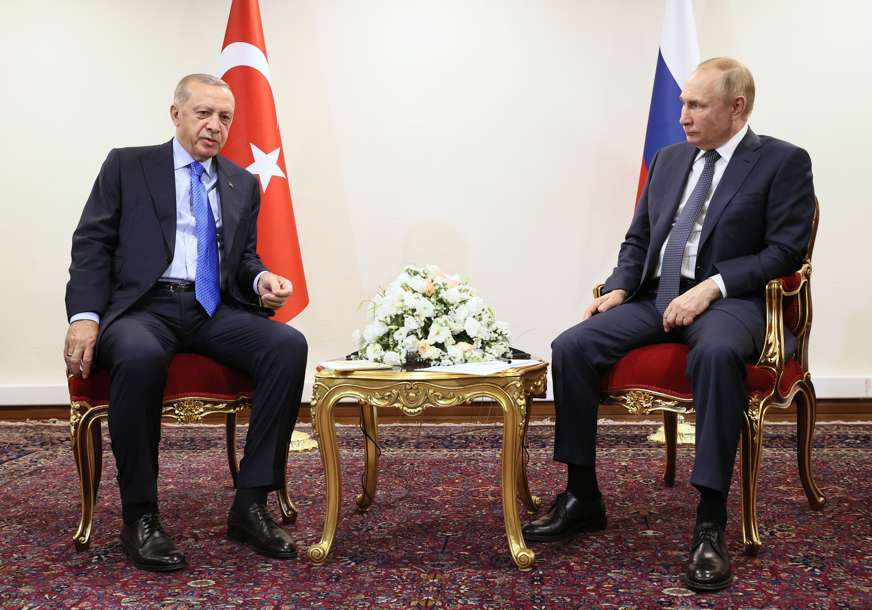 Da li slijedi kazna za sultana? Erdogan i Putin zadali BOLAN UDARAC ZAPADU, EU i Amerika sve uznemirenije (FOTO)