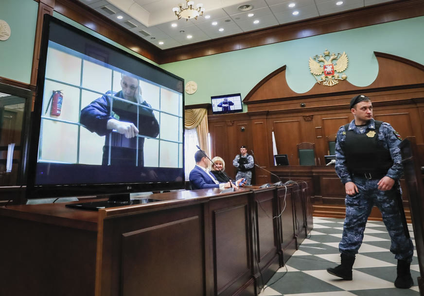 OGLASIO SE NAVALJNI Ruski opozicionar se žali da mu zatvorske vlasti ne dozvoljavaju kontakt s advokatom