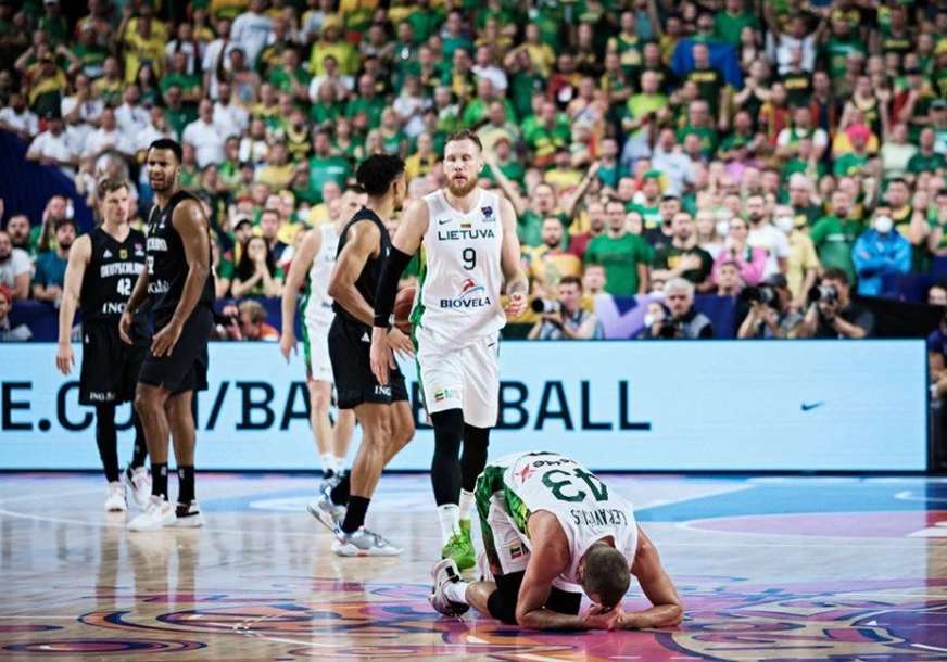 Žestok potez FIBA na Evrobasketu: Suspendovane sudije koje su oštetile reprezentaciju Litvanije