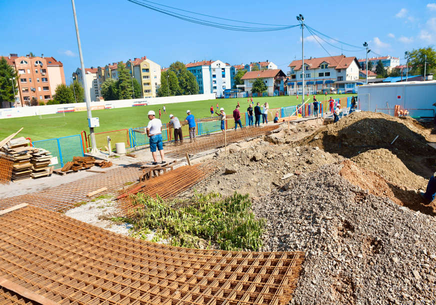 Vraćanje sjaja fudbalskom klubu "Naprijed": Počela izgradnja multifunkcionalnog objekta