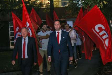 Završni skup SPS u Tesliću: Selak najavio pobjedu