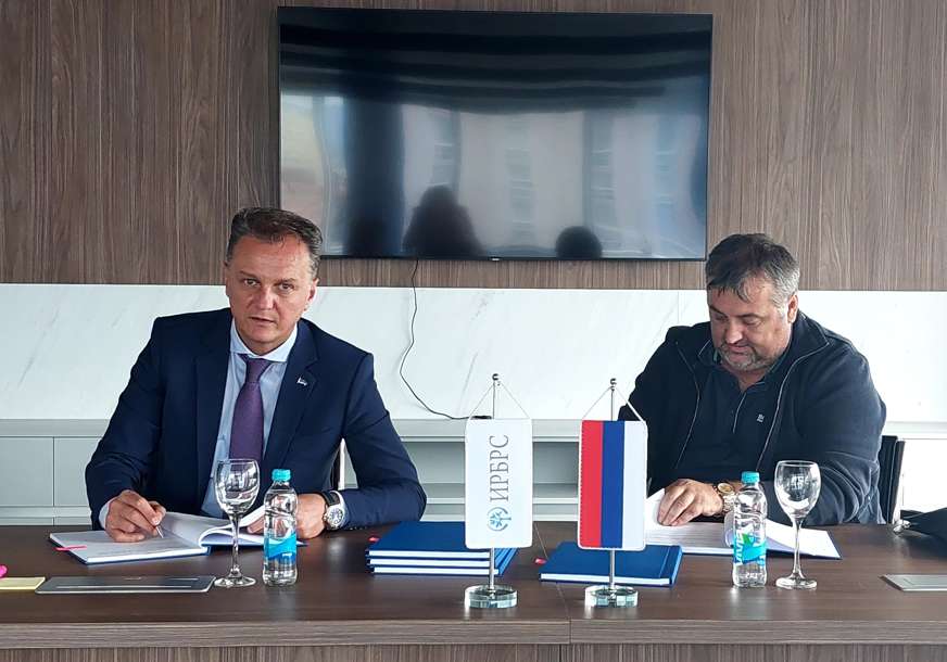 Kupac plaća 205.000 KM: Potpisan ugovor o prodaji akcija državnog kapitala u "Novom mermeru" Šekovići