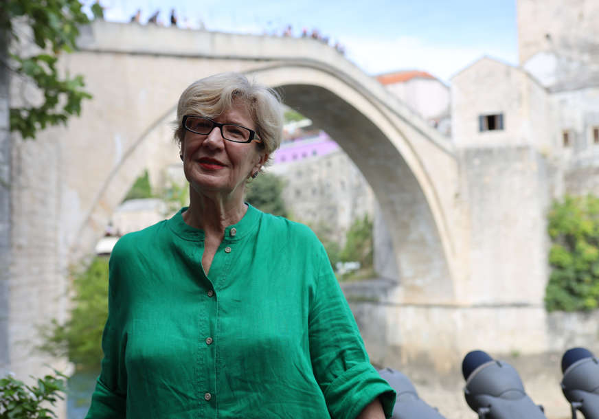 Kad "nevidljive" žene grade mostove u podijeljenom Mostaru: Ifeta Ćesir Škoro, jedna od zvijezda Hercegovine (FOTO, VIDEO)