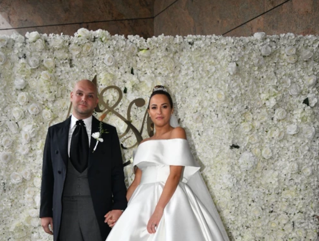 SLAVILO SE DVA DANA Nakon luksuznog vjenčanja, Šaulići organizovali veselje ispod šatora (VIDEO)