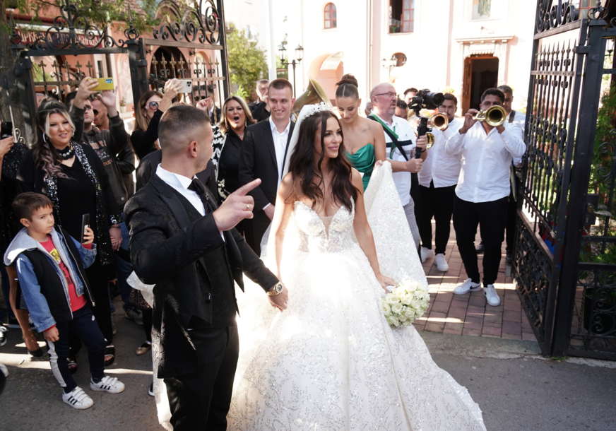 Svekrvi uštedjela veliku sumu novca: Bojana Rodić na svadbi promijenila tri vjenčanice na kompenzaciju