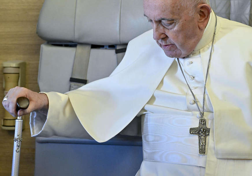 "U svrhu odbrane od rata" Papa Franjo nazvao slanje oružja Ukrajini "moralnim"