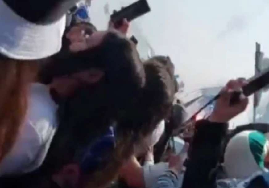 UŽAS U ČILEU Tribina se srušila tokom slavlja navijača (VIDEO)