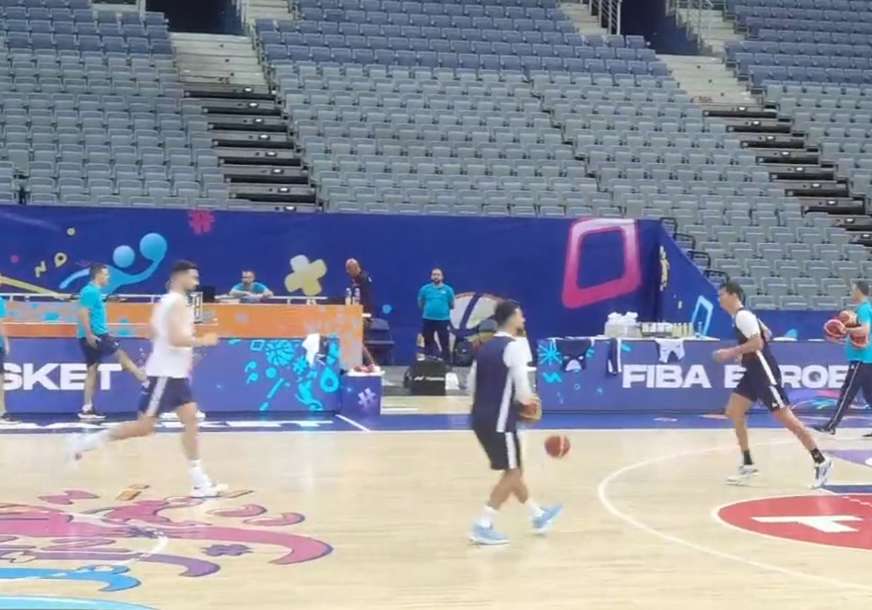 Košarkaši Srbije se spremaju za Holandiju: Orlovi na prvom treningu u Pragu (VIDEO)