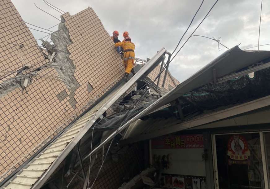 Potresna ispovijest svjedoka razornog zemljotresa na Tajvanu "Ljudi su panično istrčali u hodnike i vrištali" (VIDEO)
