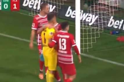 Odbranio penal u nadoknadi, pa napravio haos: Augsburg zabilježio pobjedu, a svi pričaju o potezu Gikijeviča (VIDEO)