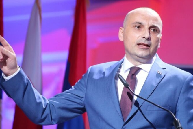 Darko Banjac "Cilj vladajuće koalicije je zaštita Republike Srpske"