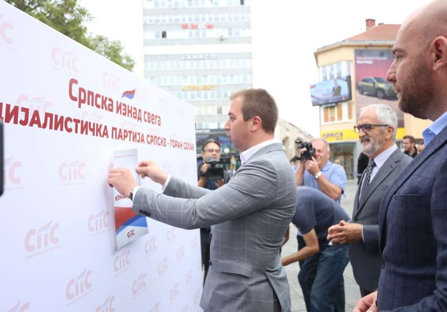 SPS počela kampanju sa Trga Кrajine (FOTO)