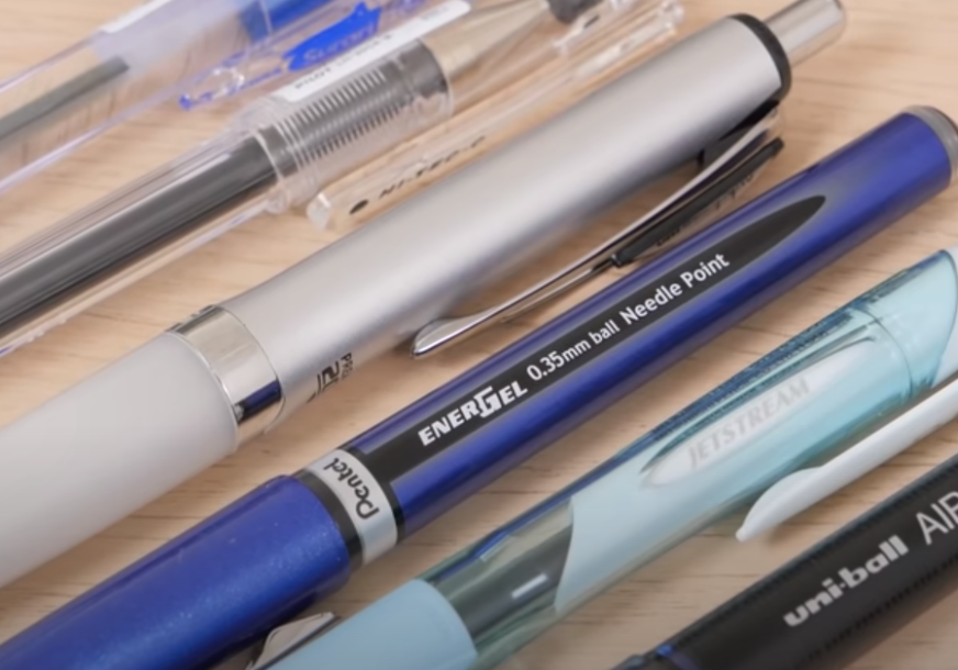 Hit video na Instagramu: Znate li zašto hemijske olovke imaju rupu na čepovima (VIDEO)