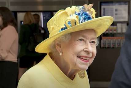 Kraljica Elizabeta kršila pravila tokom svoje vladavine: Takvo odavanje počasti se nije nikad desilo u istoriji monarha