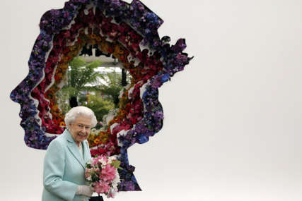 Jedan je bio njen omiljeni: Pažljivo se biralo cvijeće za oproštaj od kraljice Elizabete II (FOTO)