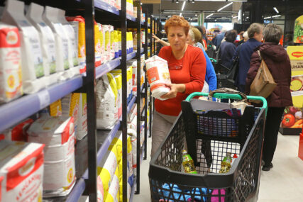 Da li inflacija gubi dah ili se sprema NOVA BURA: Hrana u Srpskoj i dalje skuplja nego u Njemačkoj