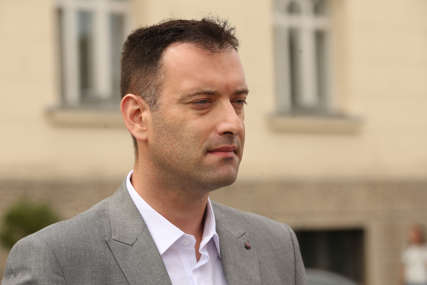“Ako Helez laže – uhapsite ga” Grmuša pozvao vlasti u Srpskoj na konkretnu akciju
