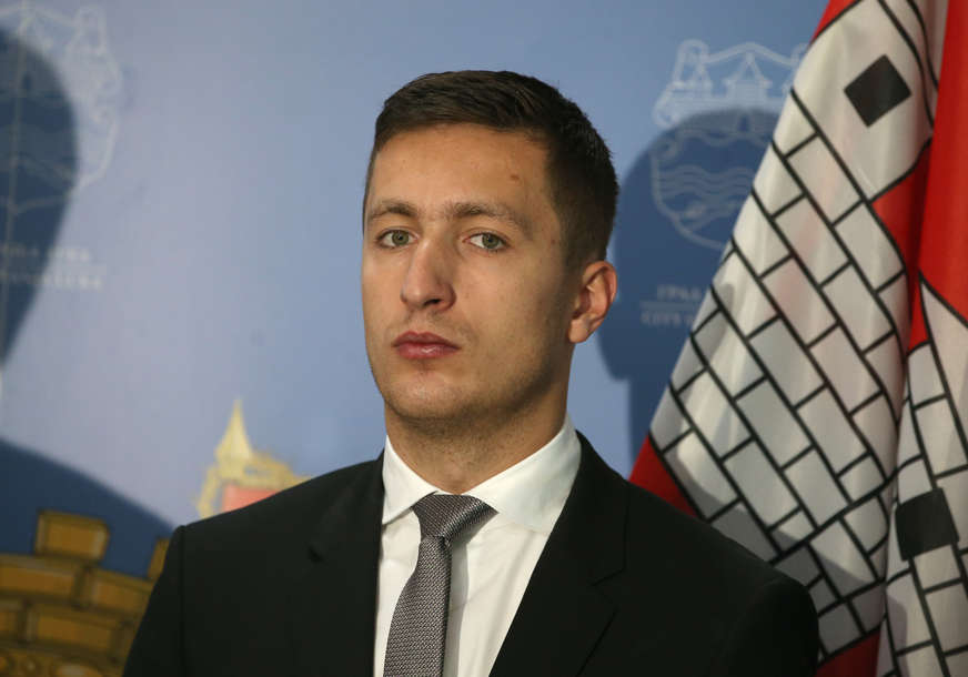 “NIJE PODRŠKA SNSD” Ilić poručio da je miting podrška srpskom narodu i odbrani njegove izborne volje