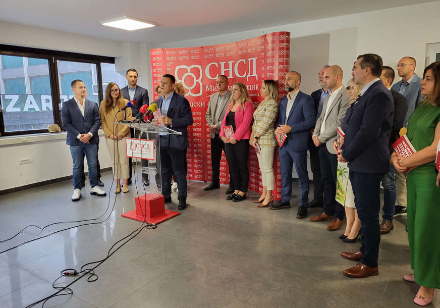 "Vizija razvoja grada po mjeri građana" SNSD predstavio zbornik "Naša nova Banjaluka" (FOTO)