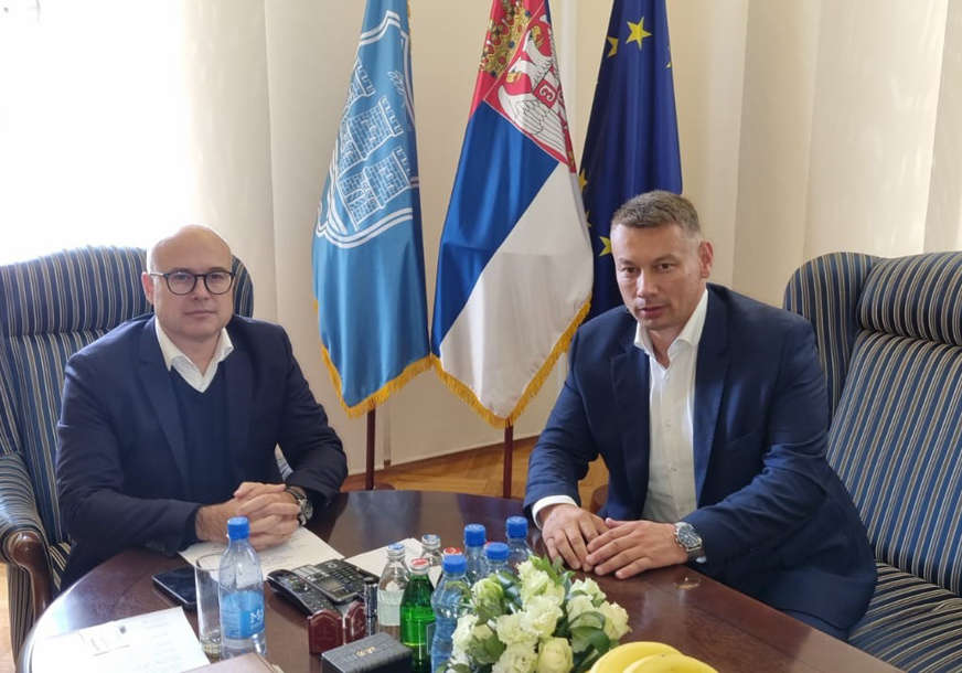 “Saradnja sa Srbijom je naš zavjet” Gradonačelnik Novog Sada poželio Nešiću sreću na izborima